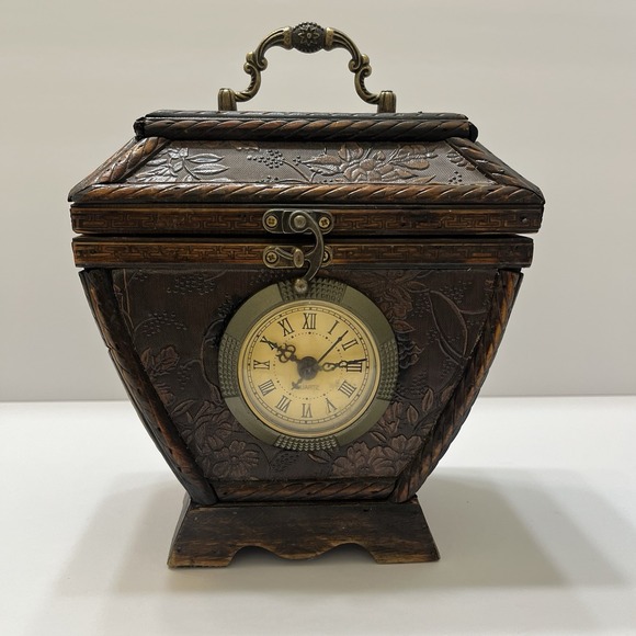 The Unbranded Brand Other - Vintage-Style Wooden Clock/Keepsake Box Hinged Lid Velvet Lined Latch Triangle